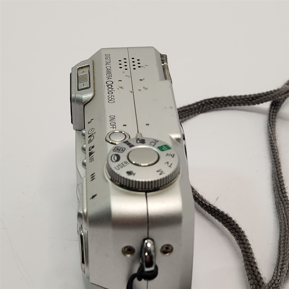 Pentax Optio 550 5.0 Megapixels Digital Camera