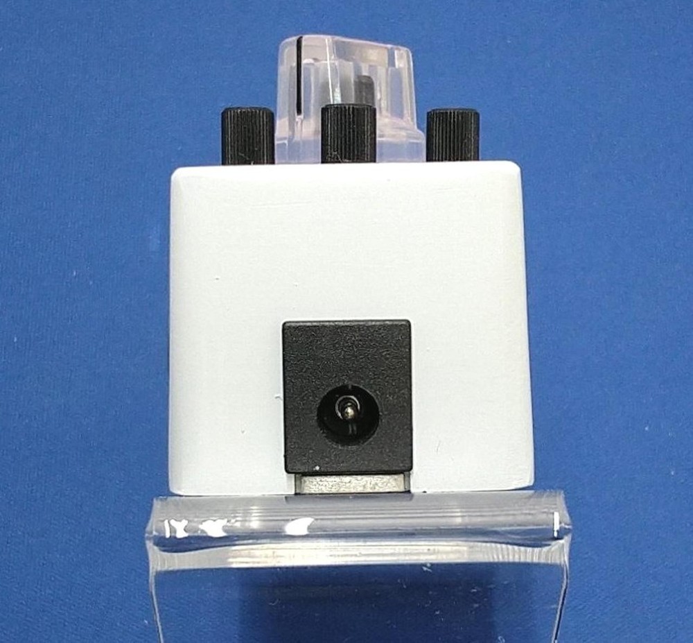 Revol Eec-01 Effector