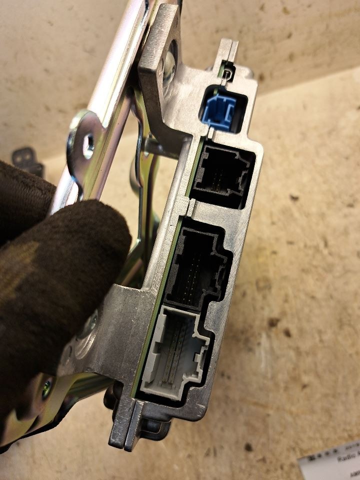 2019 Navigator Amplifier Sku#4362298