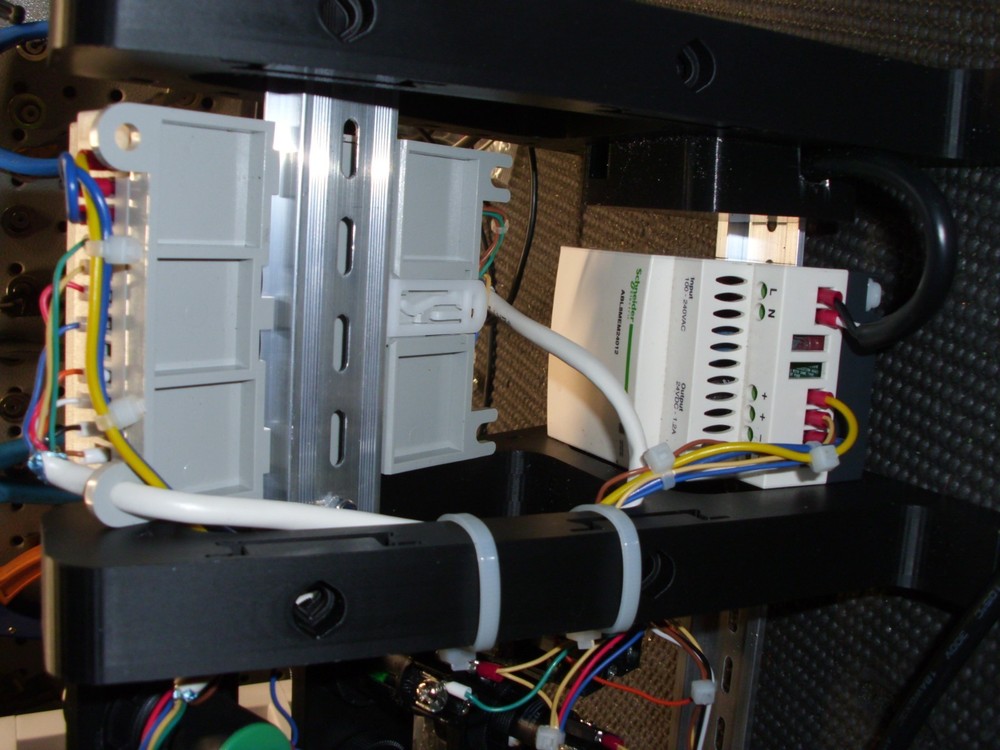 Allen-Bradley Micro 810 PLC Trainer