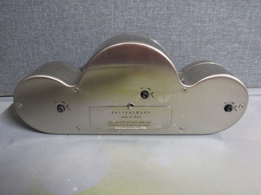 POTTERY BARN DASHBOARD DESK CLOCK