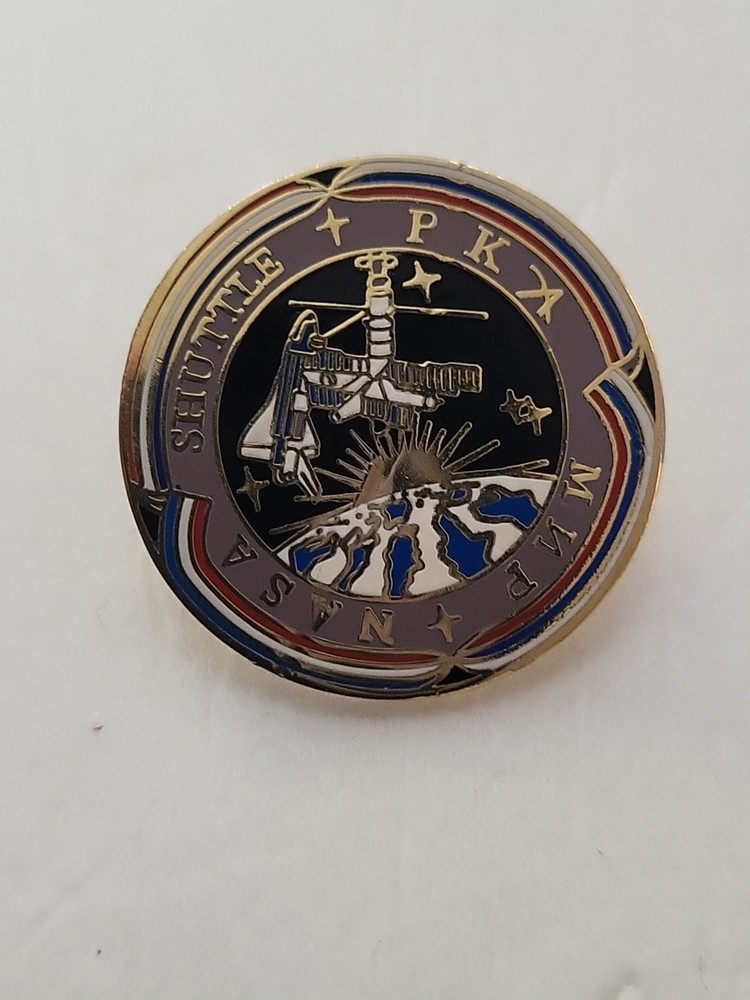 NASA Shuttle Mir Lapel Pin