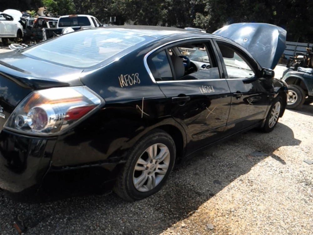 ALTIMA 2012 Keys/Latches/Locks 104856589