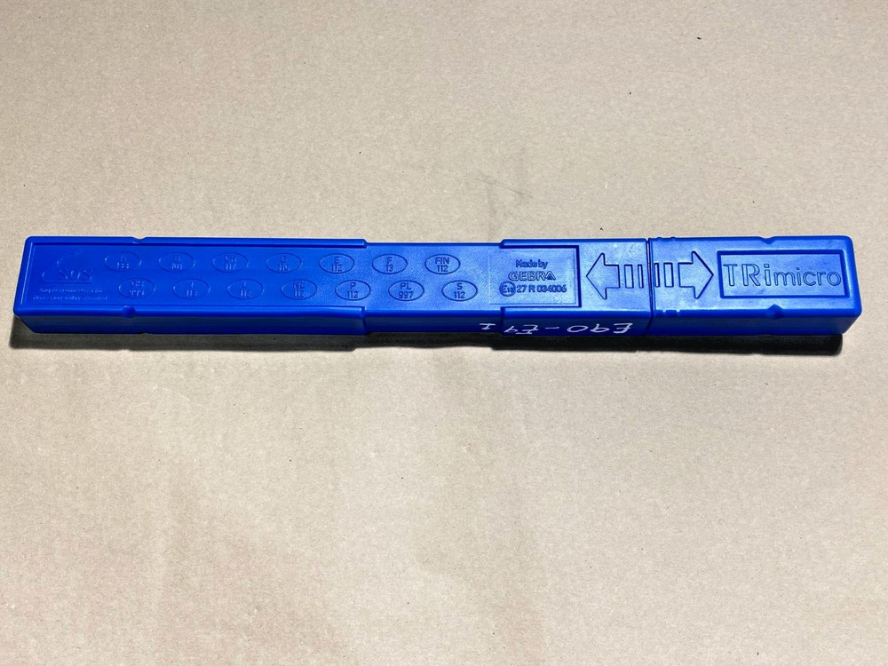 2006-2013 BMW 3 SERIES E90 E91 HAZARD WARNING TRIANGLE