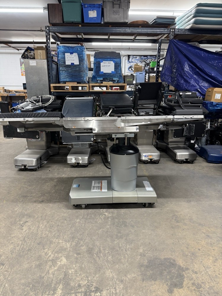 STERIS 4085 SURGERY TABLE