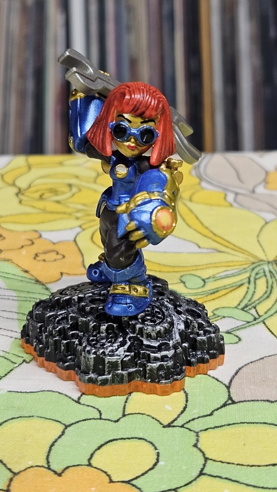 Skylanders - Giants character figure - Spocket - orange base 84523888 Skylander