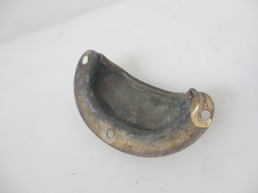 Vintage Brass Drawer Cup Handle Cupboard Pulls Shell Old Antique x1