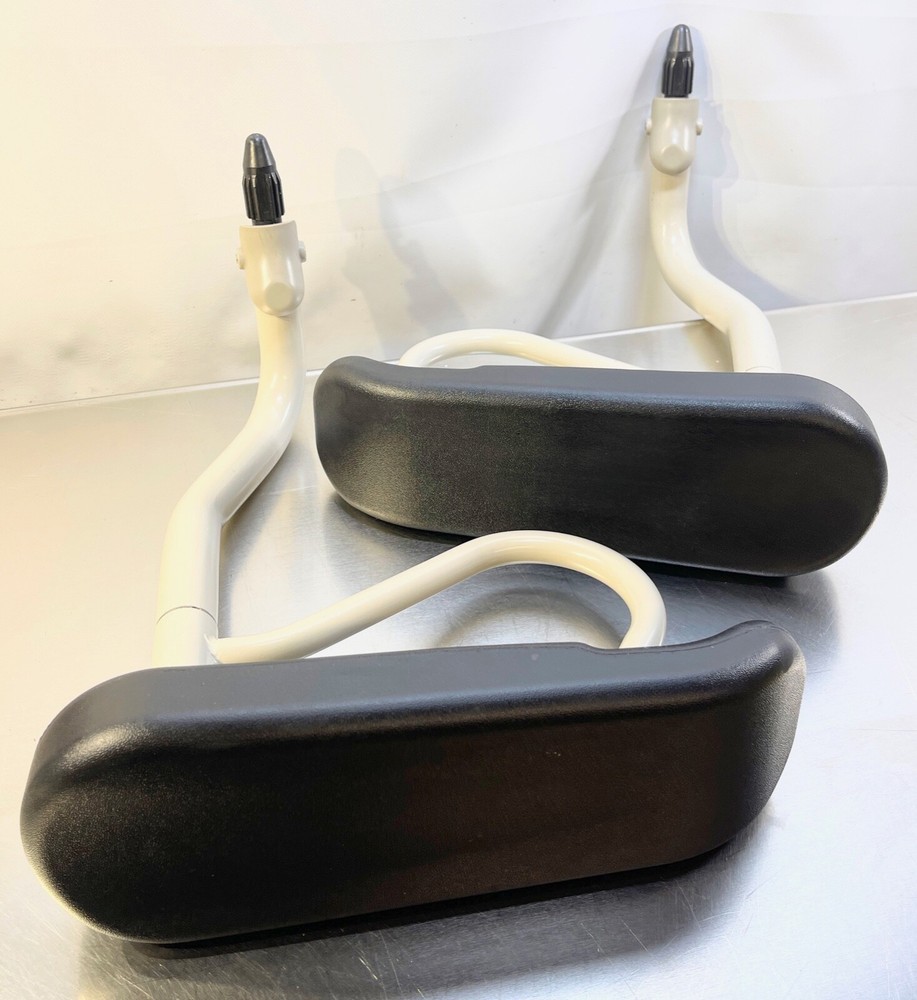 Midmark Ritter 230 Adjustable Arm System with mounting brackets