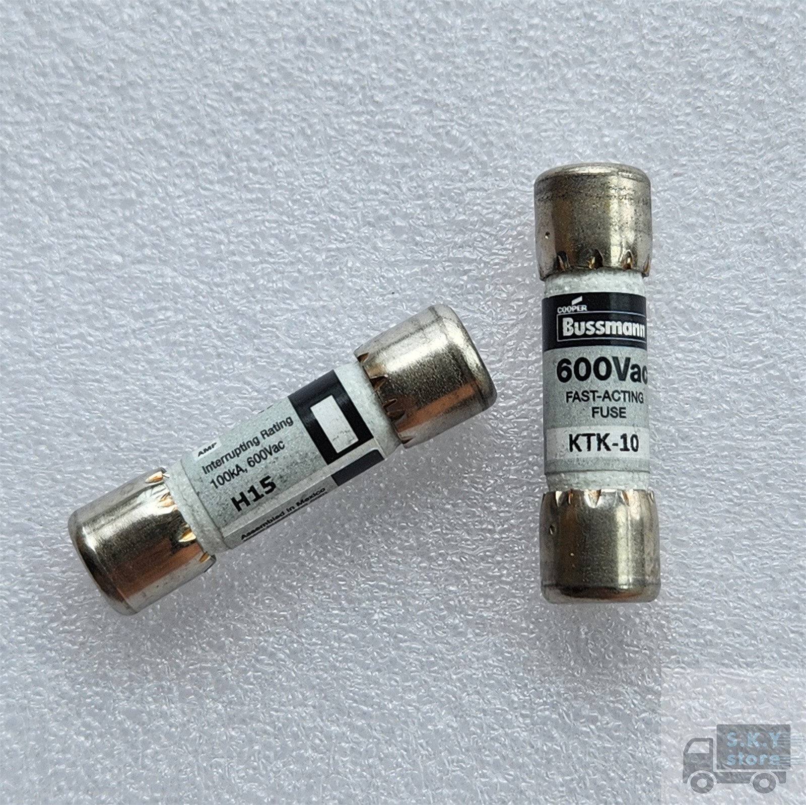 Lot of 10 NEW Bussmann FAST-ACTING Fuse KTK-10, 600Vac, NIB, KTK10, Fast Ship