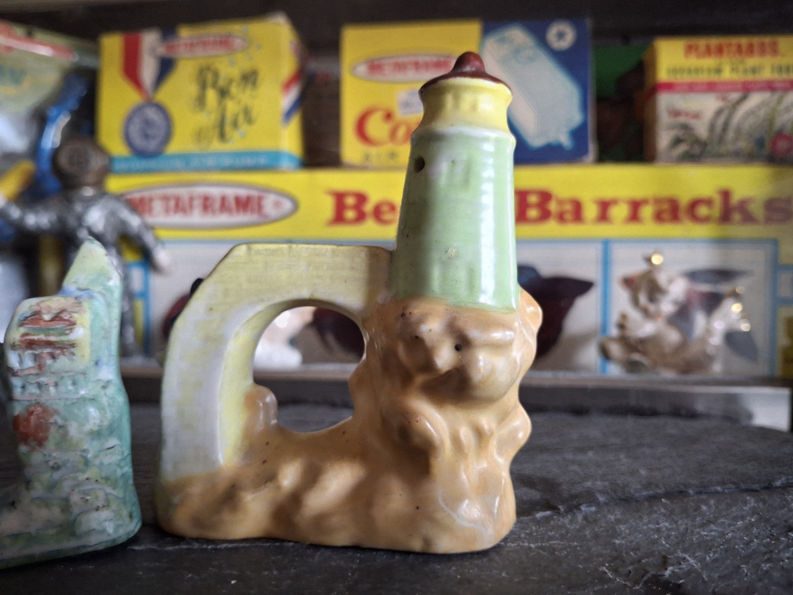 Vintage Aquarium Fishbowl 2 Lot Sm Beautiful Ceramic Swim Through Castle Archway