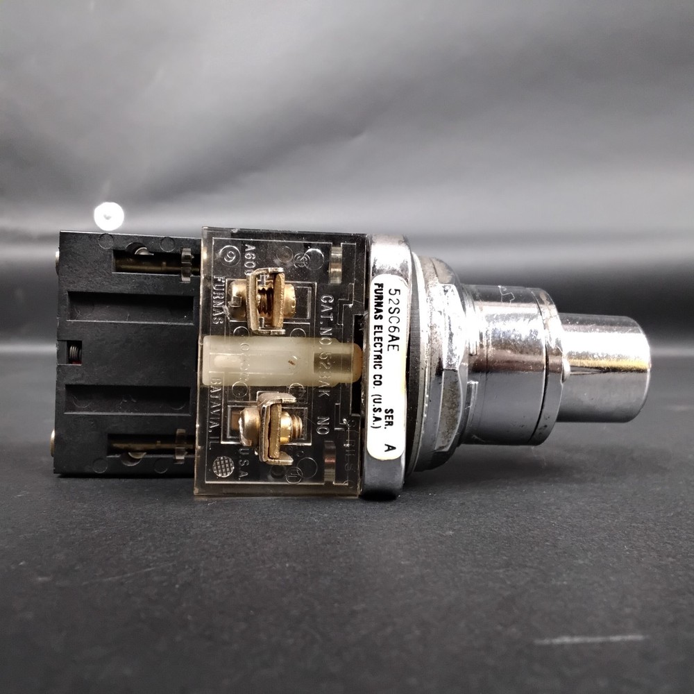 FURNAS 52SC6AE SER A KEYED SELECTOR SWITCH ($25 OBO)