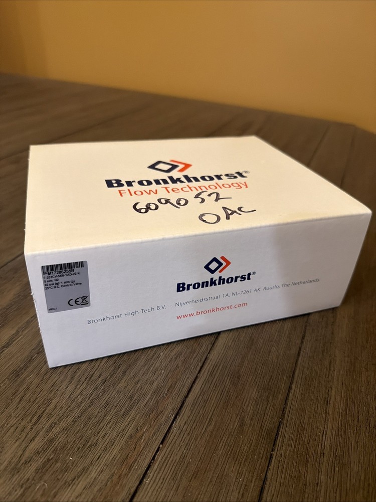 Bronkhorst Mass Flow Controller - 5 slm - Kalrez seals