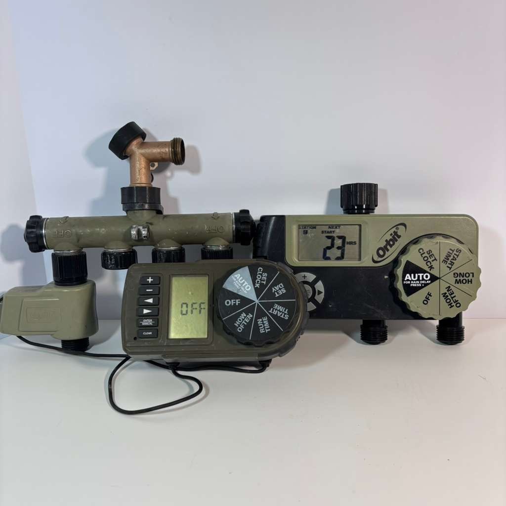 Orbit 56905 Yard Watering System & 56082 3-Outlet Irrigation Faucet Digital Time