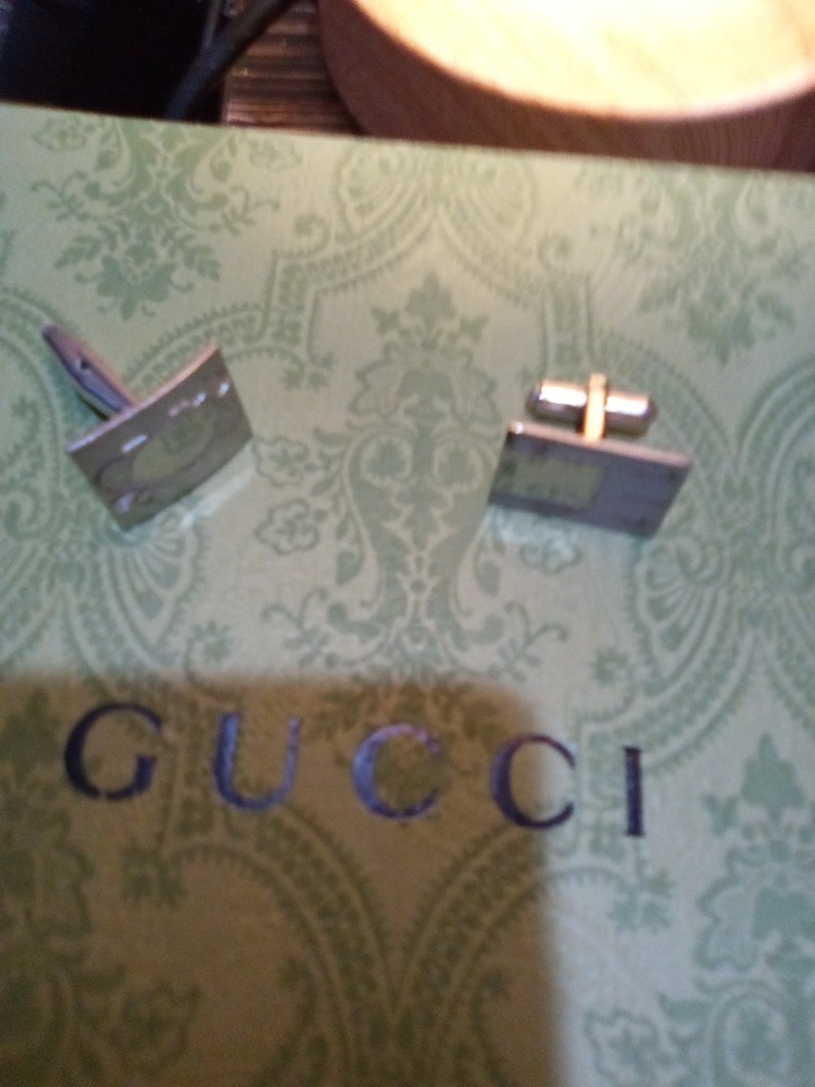 Cufflinks