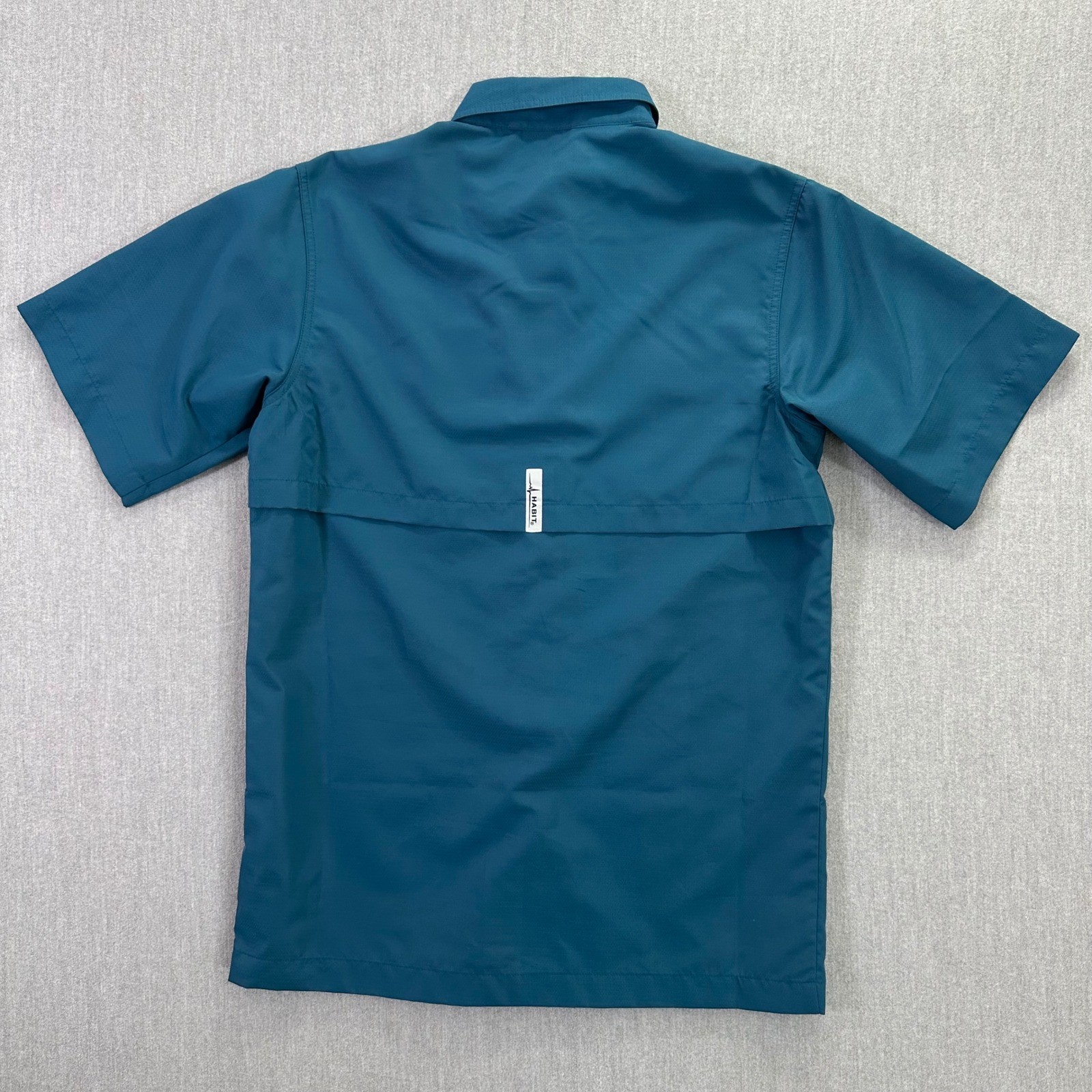 Habit Vented Fishing Shirt Men's Small Blue Short Sleeve Outdoors UPF 40+ Solar