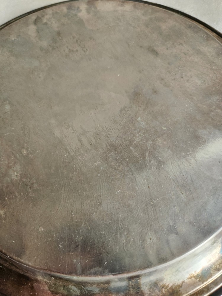 12" Round Silverplated Tray • No Makers Mark