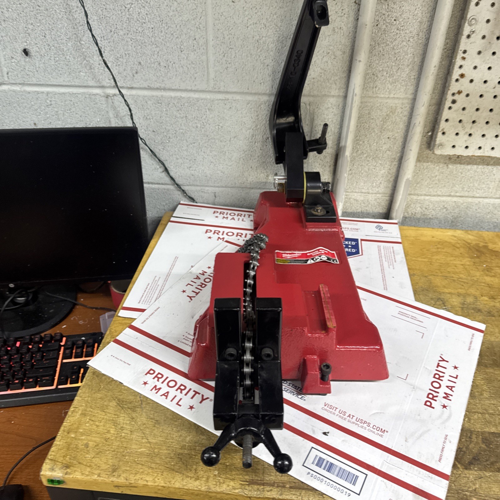 Milwaukee 48-08-0260 Band Saw Table