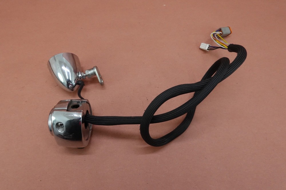 2005-2006 Harley Davidson FXDWGI Dyna Wide Glide Left Control Switch & Blinker