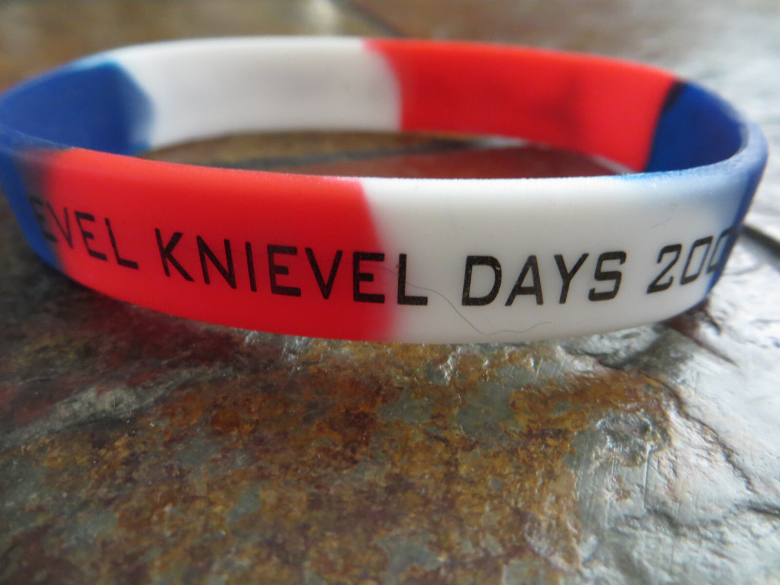 Evel Knievel Commemorative "Concert style" T-Shirt! LAST STOCK $9.99 S-M-L ONLY!