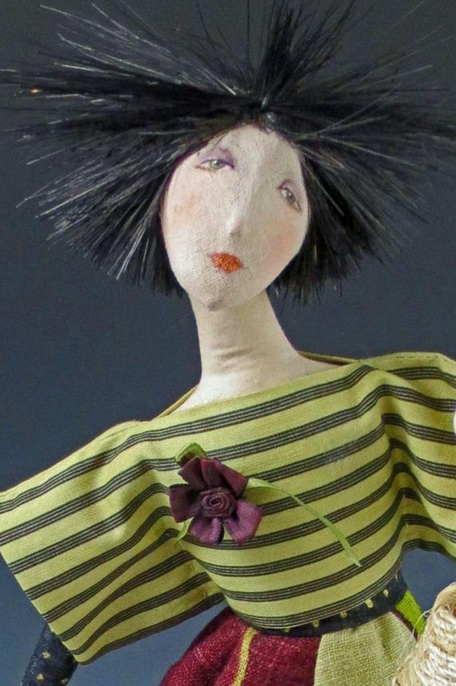 Cloth Art Doll Pattern Class Tutorial "A Tisket, A Tasket" by Cindee Moyer