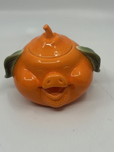 Pig Shaped Tea Storage Cermic Container Small Never Used