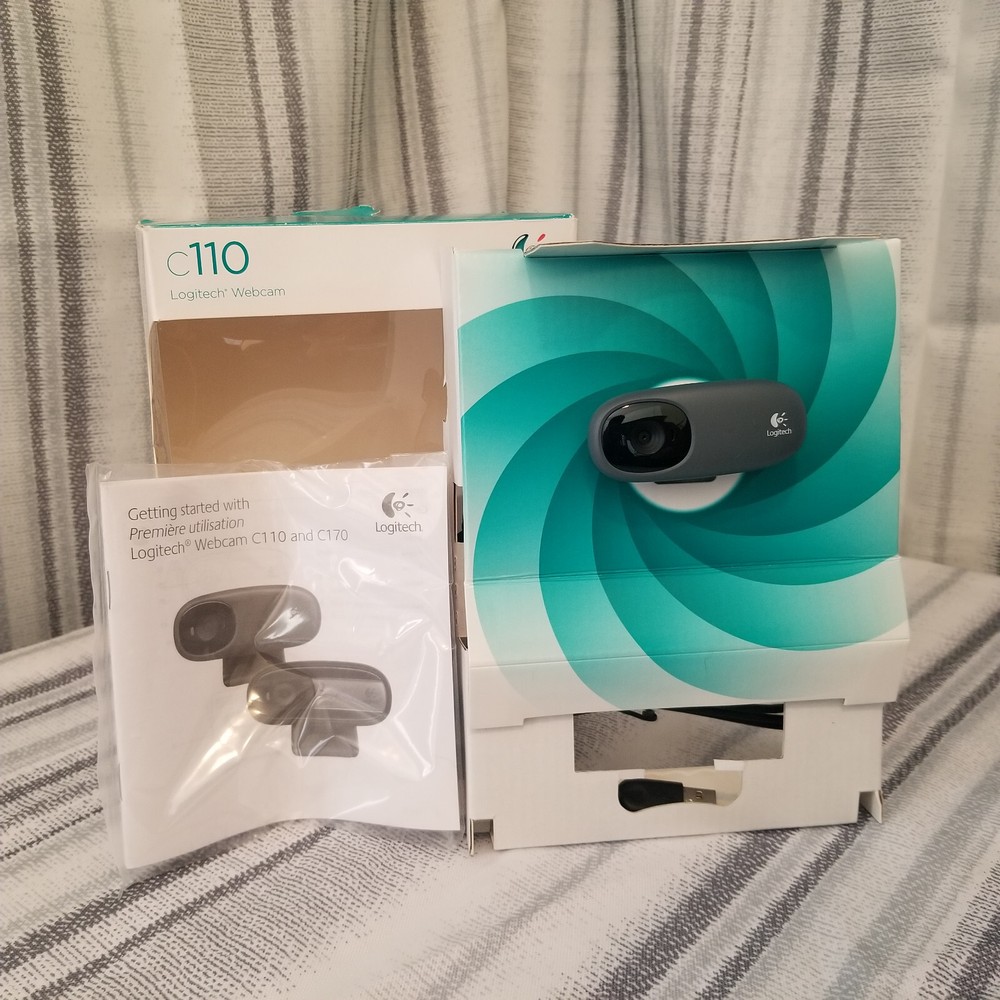 New Logitech Basic 1.3MP VGA Webcam w/Microphone For Window PC Computer C110