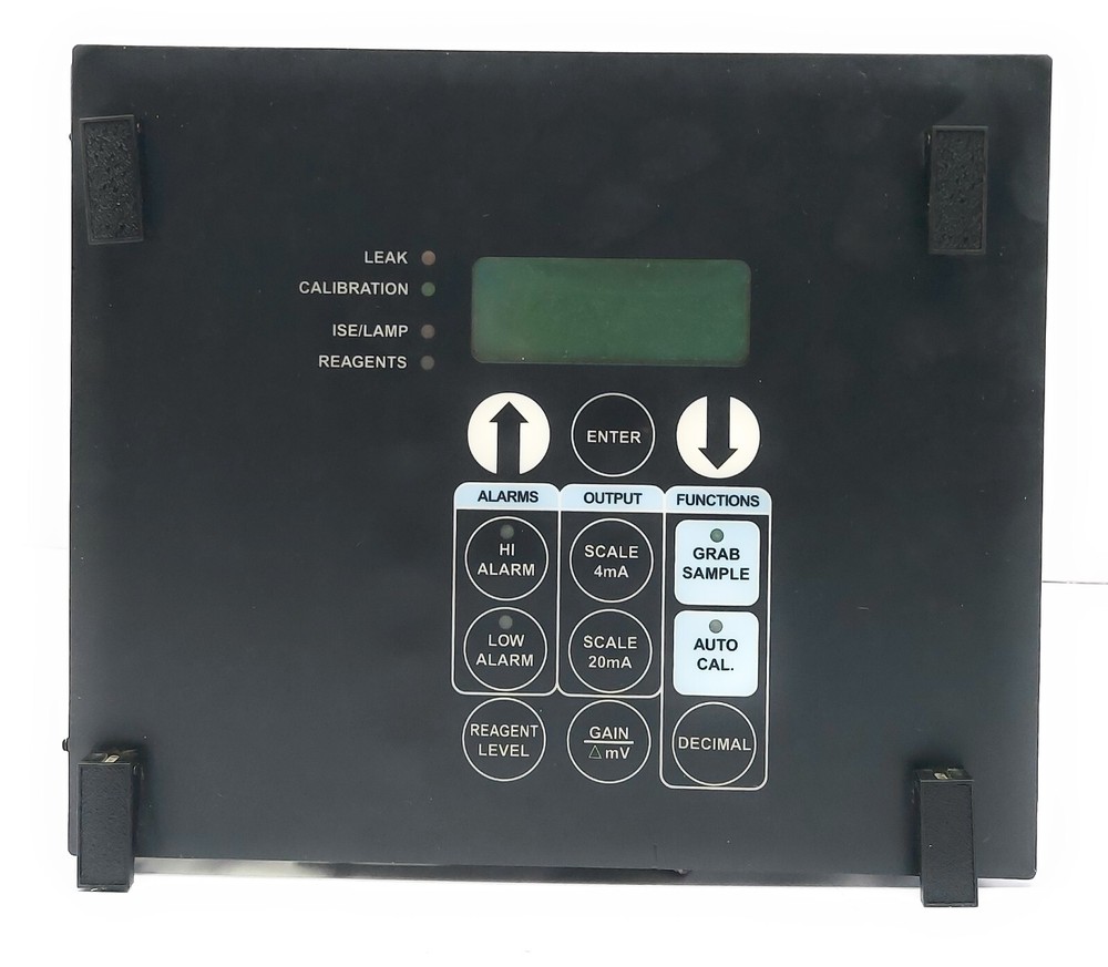 Rosemount Analytical CFA 3000 Sodium Analyzer