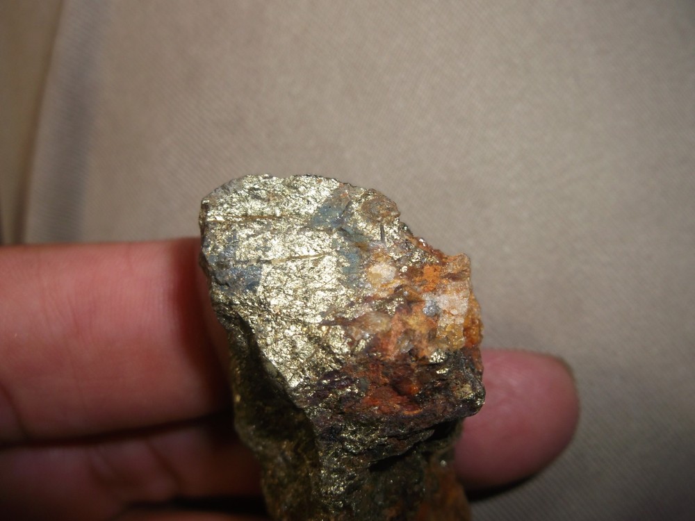 Gold, silver, copper, 34 grams samples ,ore high grade .