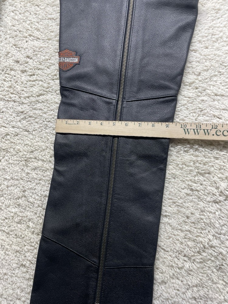 Harley Davidson leather chaps Women’s M Pristine Condition EUC