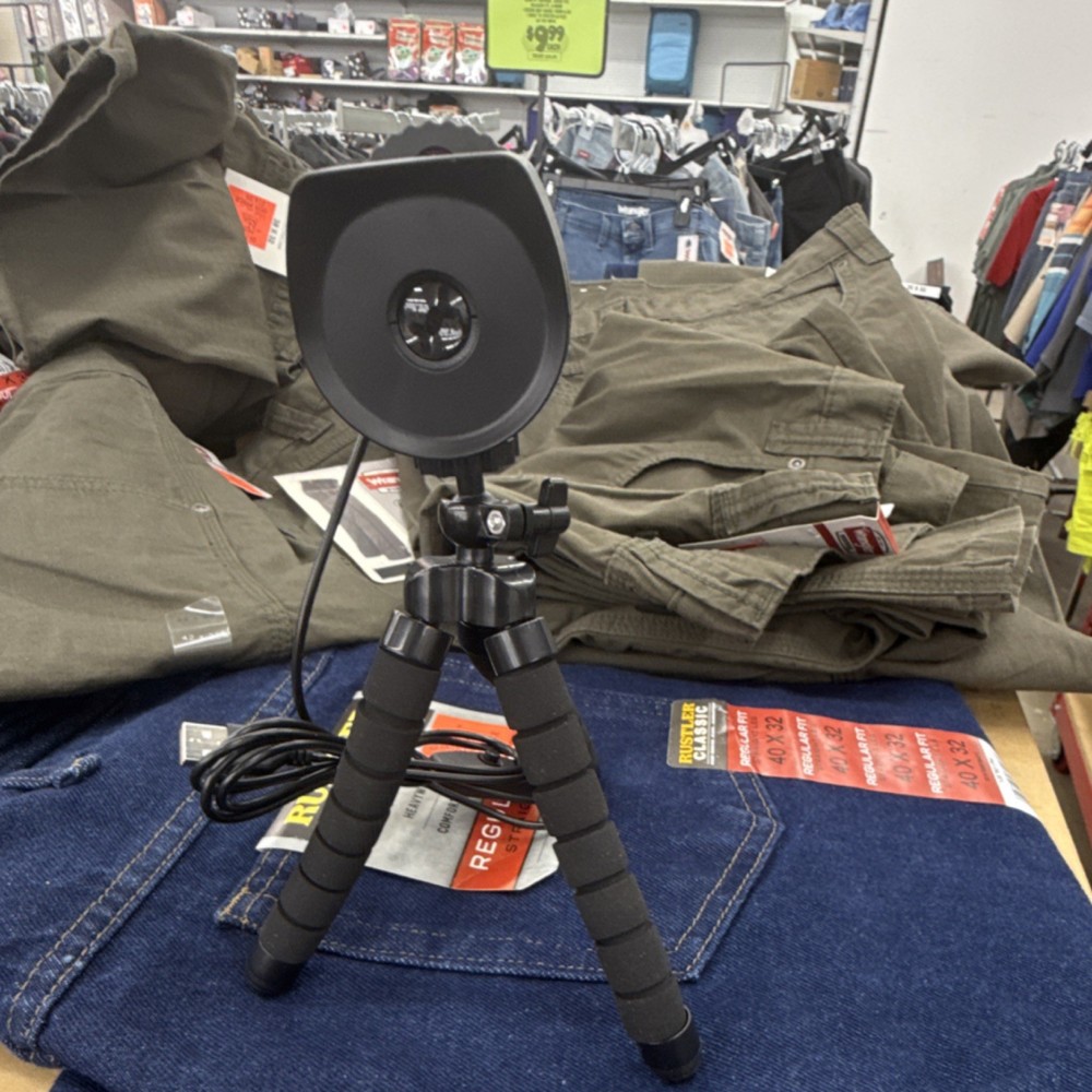 Portable LED Studio Lighting Kit, Tripod Stand, USB-Powered, Black, White