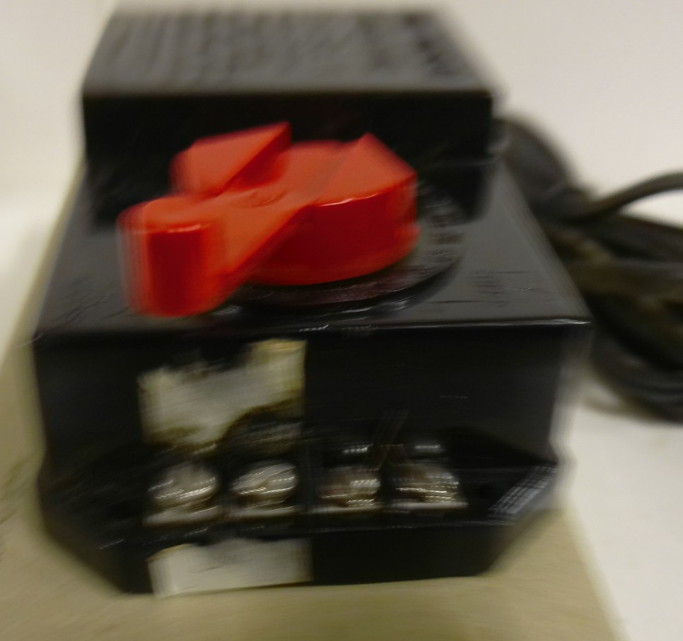BACHMANN #6607 HO OR N SCALE 7 VA TRANSFORMER GREAT FOR BASIC SET