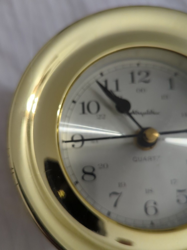 AIRGUIDE Quartz DIAL SHIPS Clock