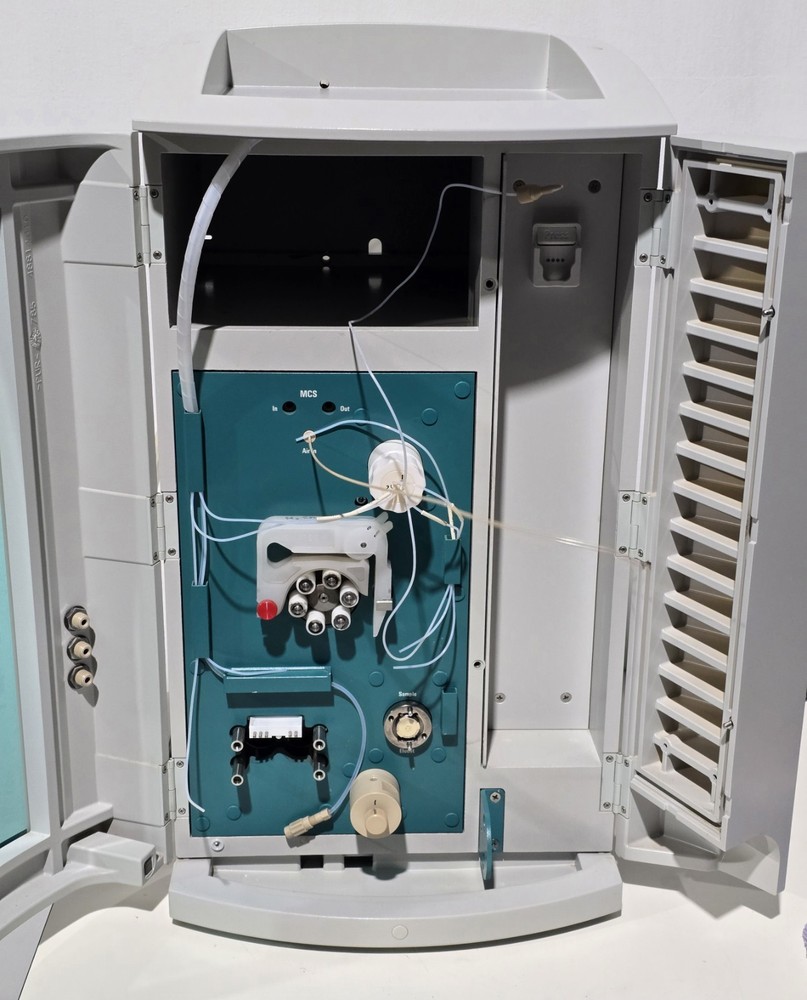 Metrohm 882 Compact IC plus