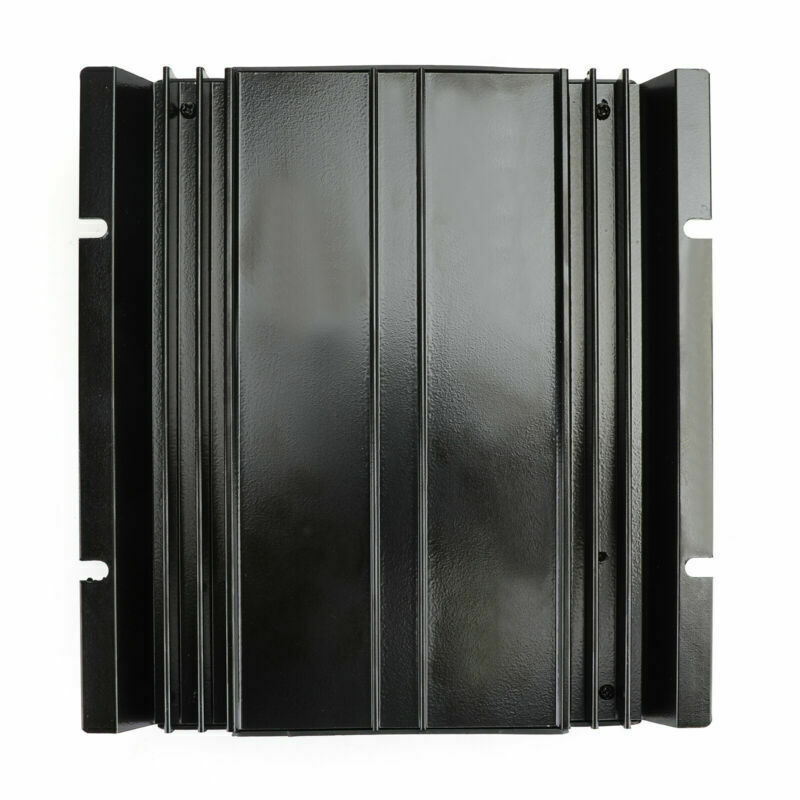Panel Battery Regulator 70A 12/24V Dual USB Solar Charger Controller
