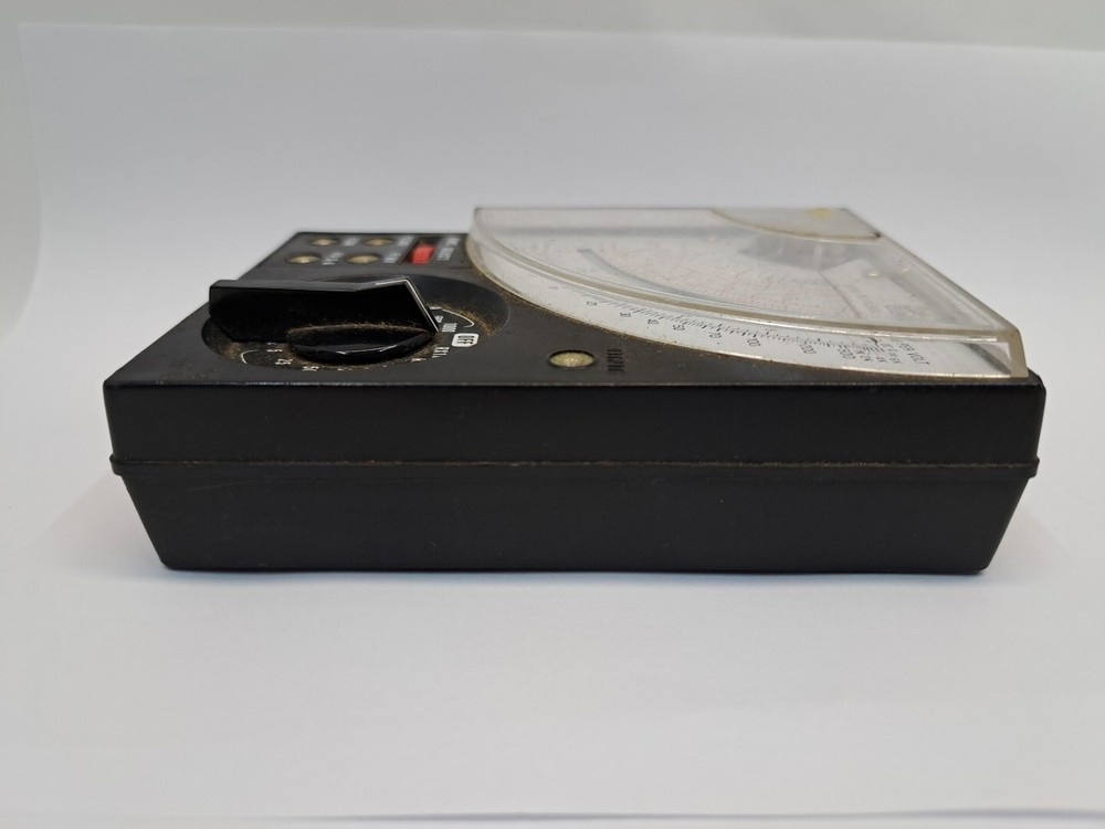 Calrad 65-272 Voltage Meter Untested No Leads