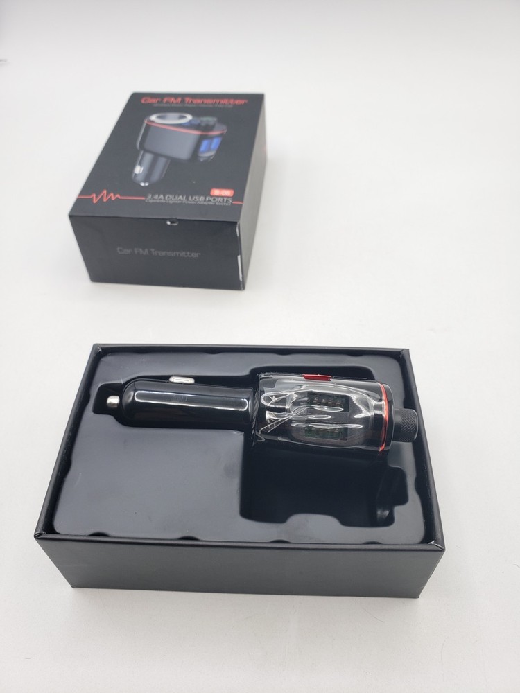 Car FM Transmitter S-06 3.4A Dual USB Ports Wierless Music Player