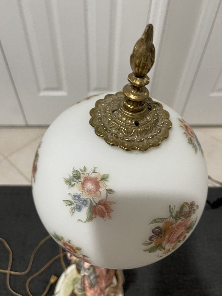 Rare Capodimonte Victorian Globe Lamp