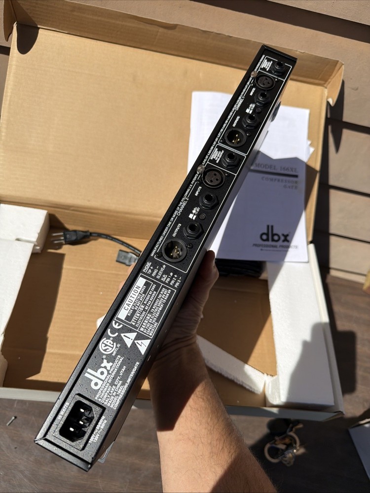DBX 166XL Compressor Limiter/Gate Effects DSP Processor In Box