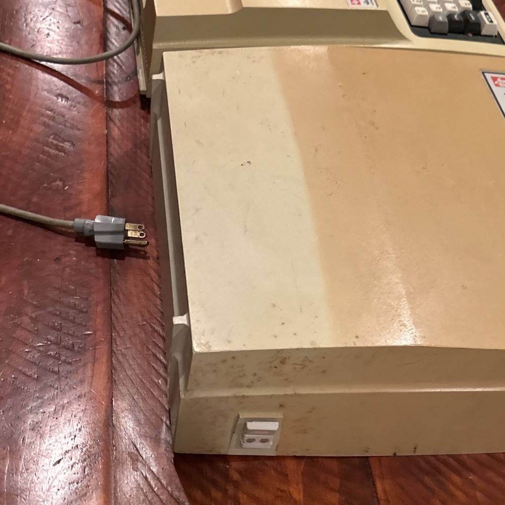 Texas Instruments Silent 700 Model 745 Portable Data Terminal – Working