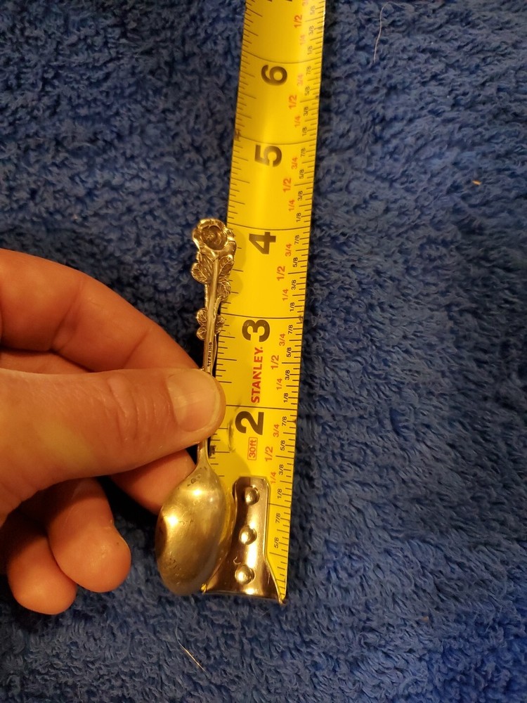 REED & BARTON-Sterling Silver Rose Flower Handle .925