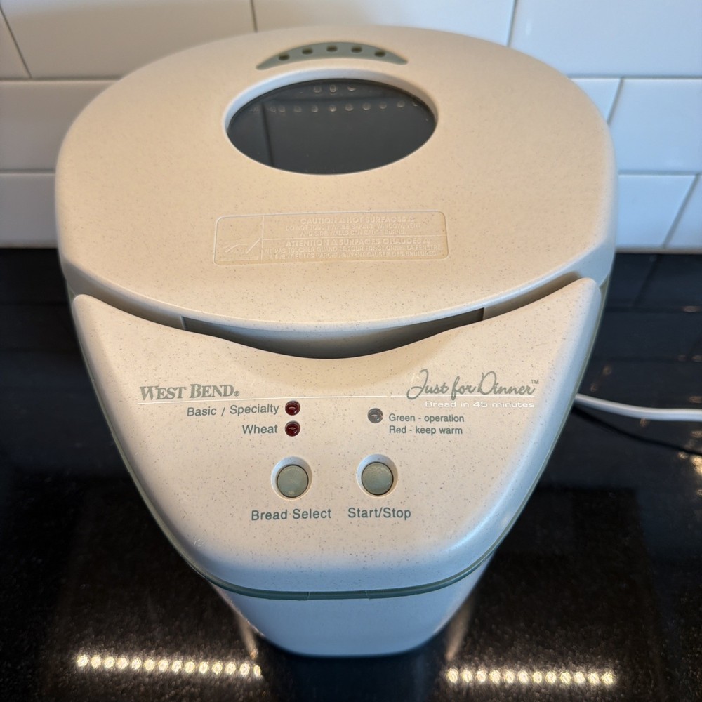 West Bend Just for Dinner Bread Maker Bread Machine 45 Min 41077 3/4 pound loaf