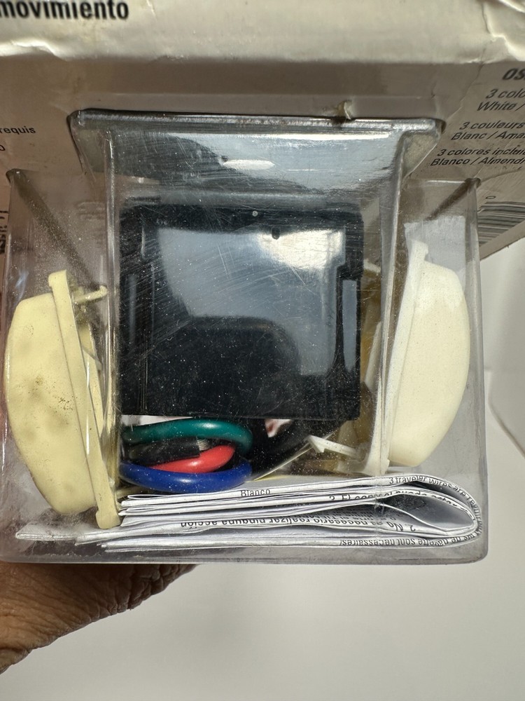 Eaton Motion Sensor Switch OS306U-C2 with Color Change Kit