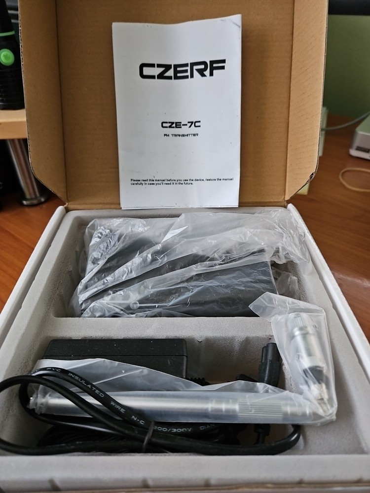 FM Transmitter Church 7/1W Mini Radio Stereo Station PLL Black w/ Antenna CZE7C