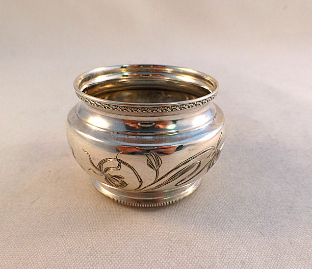 Etched Design Large Russian? 84 Sterling Open Master Salt