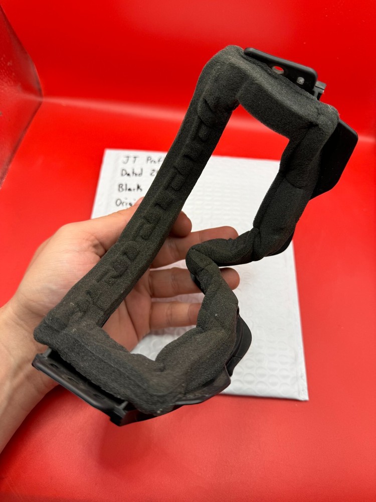 JT Proflex Dated 2004 Black Frame Original Foam