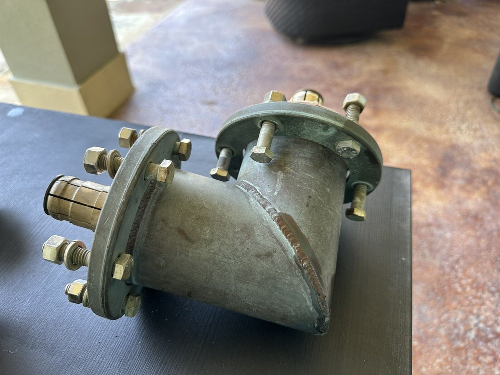 4-3 1/4" Andrew EIA Flange connectors