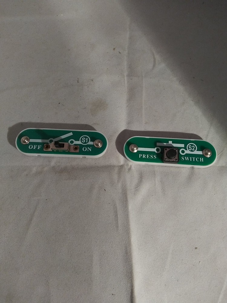 Elenco Snap Circuits  Slide Switch S1 & Press Switch S2 ..Preowned