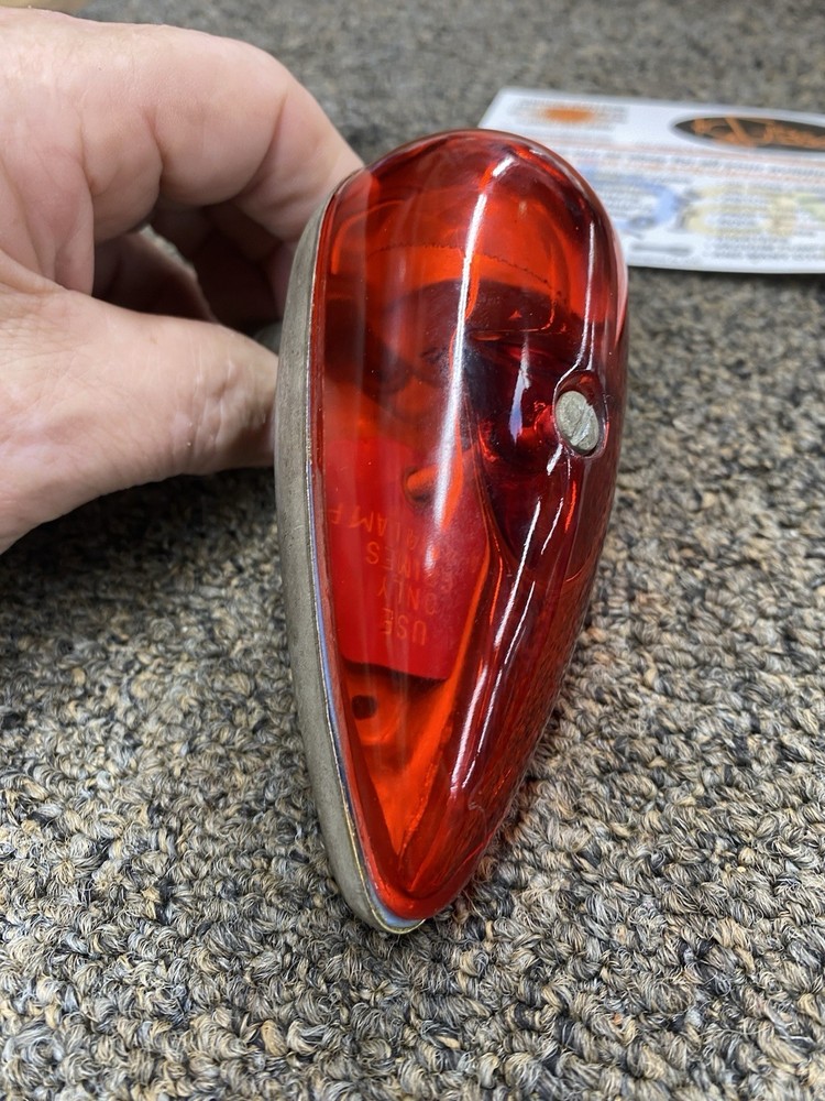 GRIMES RED UPPER NAVIGATION LIGHT ASSY B6345-1 , A-4744 LAMP