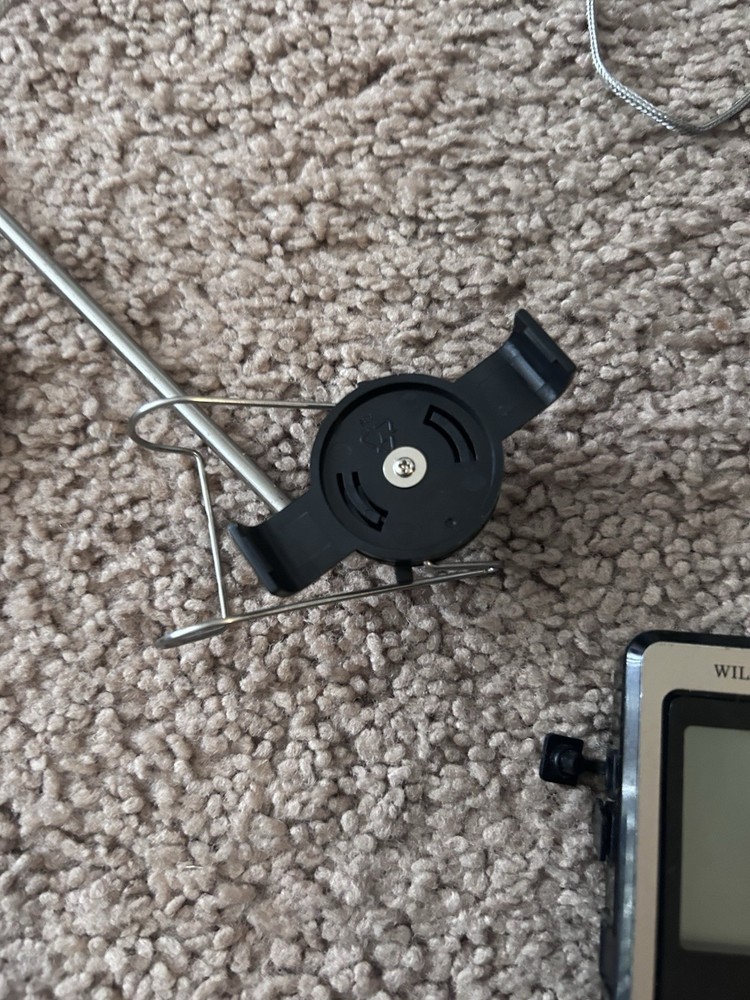 Williams Sonoma Bluetooth Thermometer Compatible with Apple/Android