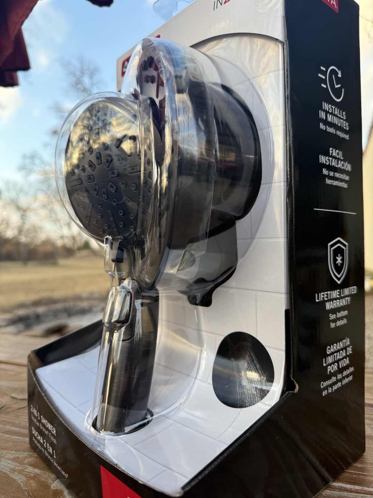 Delta In2ition 2 in 1 shower head. 5 Spray Settings. Venetian Bronze